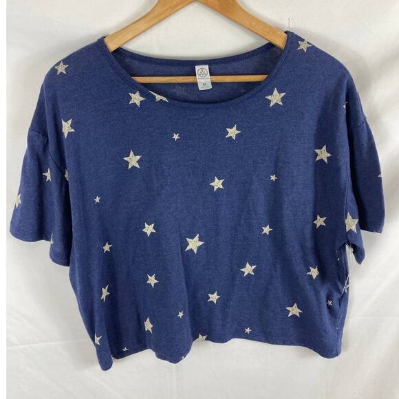 NWT Alternative star crop tshirt size medium - Picture 2 of 5
